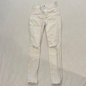 American Eagle White Jeans